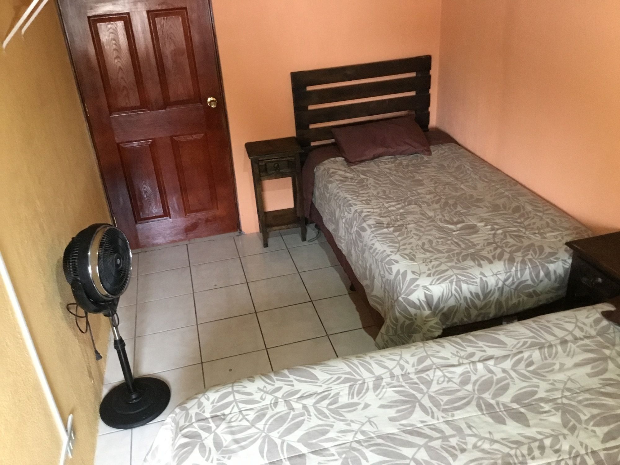 Euro Hostal Guatemala-Stad Buitenkant foto