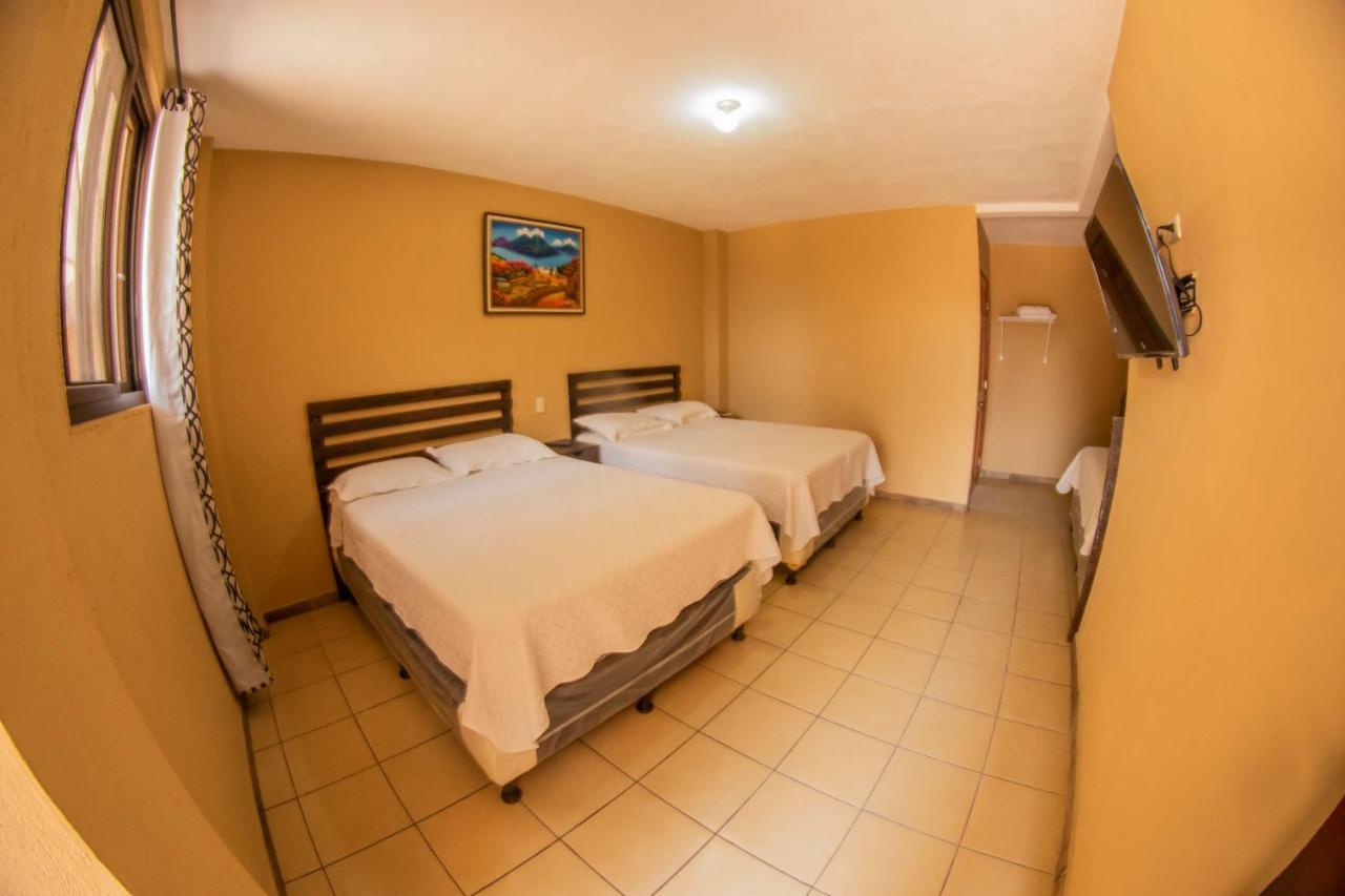 Euro Hostal Guatemala-Stad Buitenkant foto